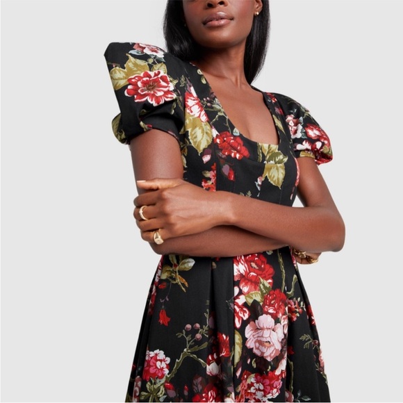 Rita Round Neck Floral Dress Goop